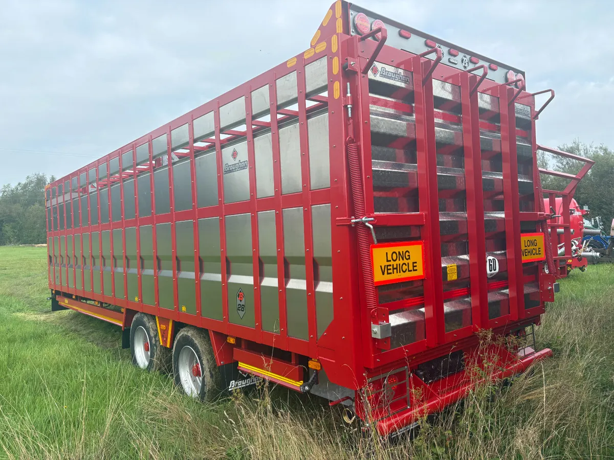 🐄 NEW BROUGHAN 28FT LIVESTOCK TRAILER – IN STOCK - Image 2