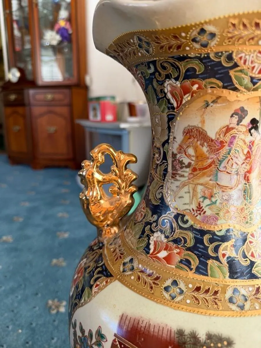 Large chinese porcelain floor vase - Image 4