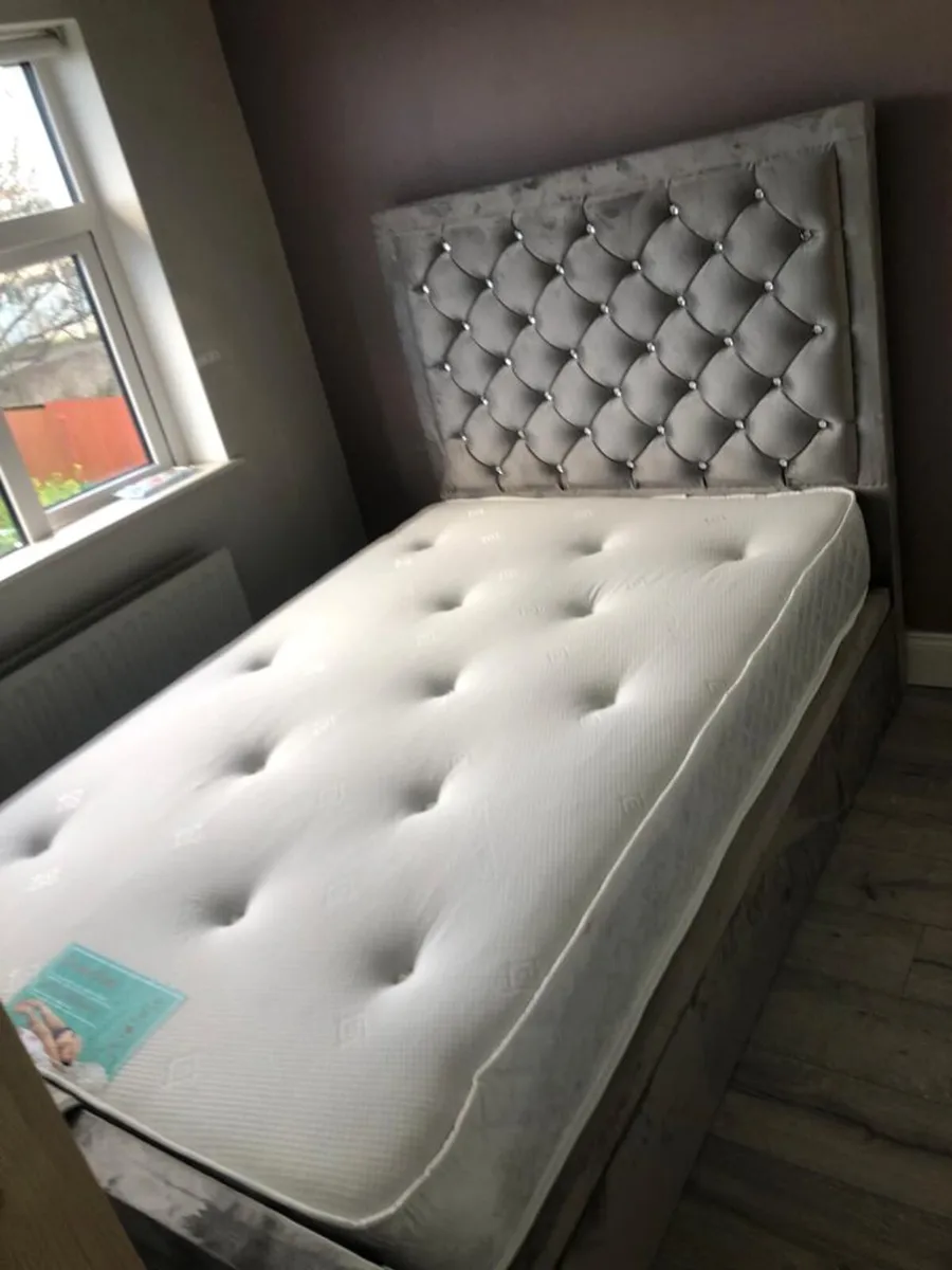 Bed - Image 4
