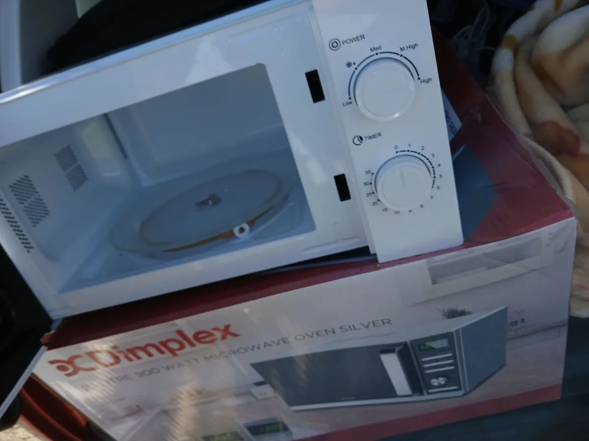 Microwave - Image 2