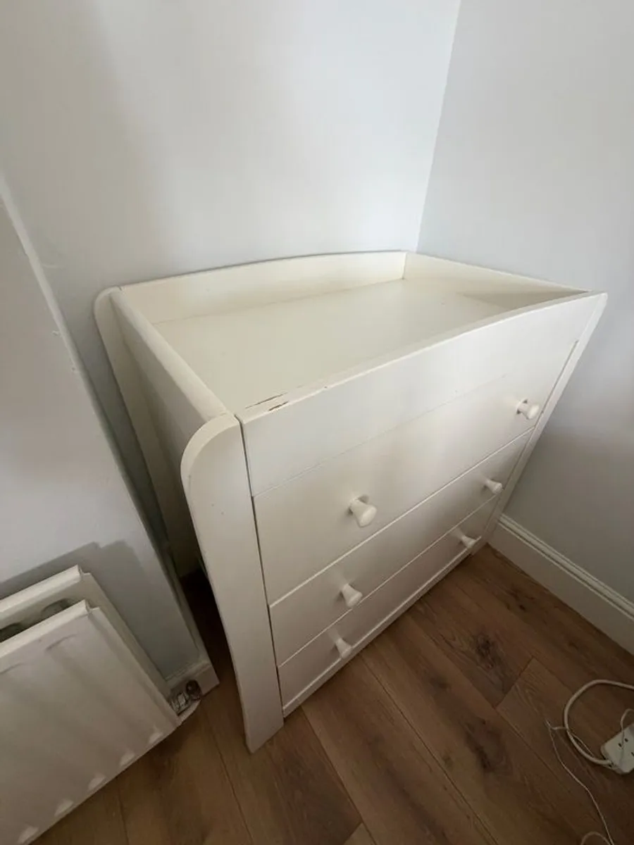 Mamas and Papas Baby Changing Dresser - Image 2