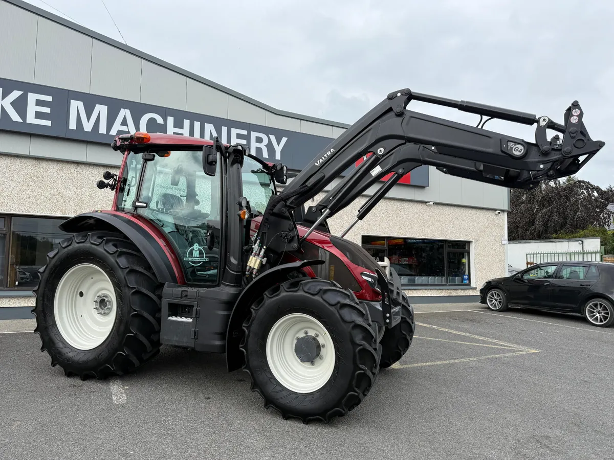 252 Valtra G135 , 600 Hours - Image 1