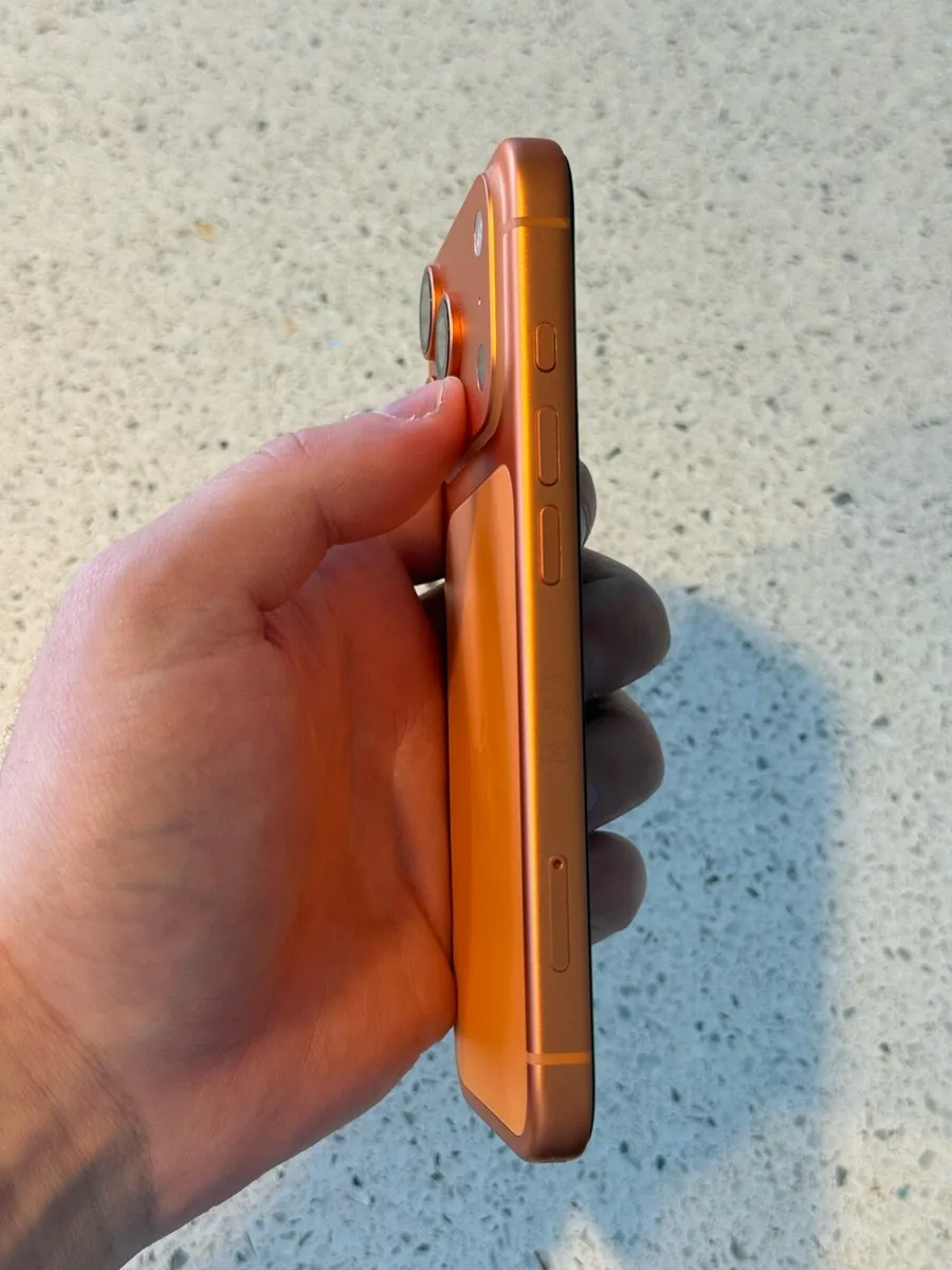 iPhone 17 Pro 256GB (100% Battery Capacity) - Image 3