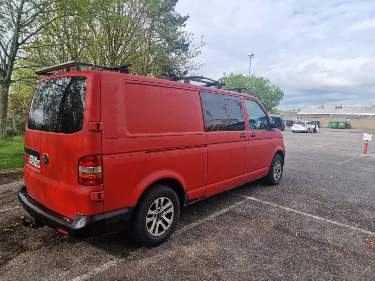 2006 VW Transporter T5 LWB 2.5 TDI Crew Cab / Day - Image 3