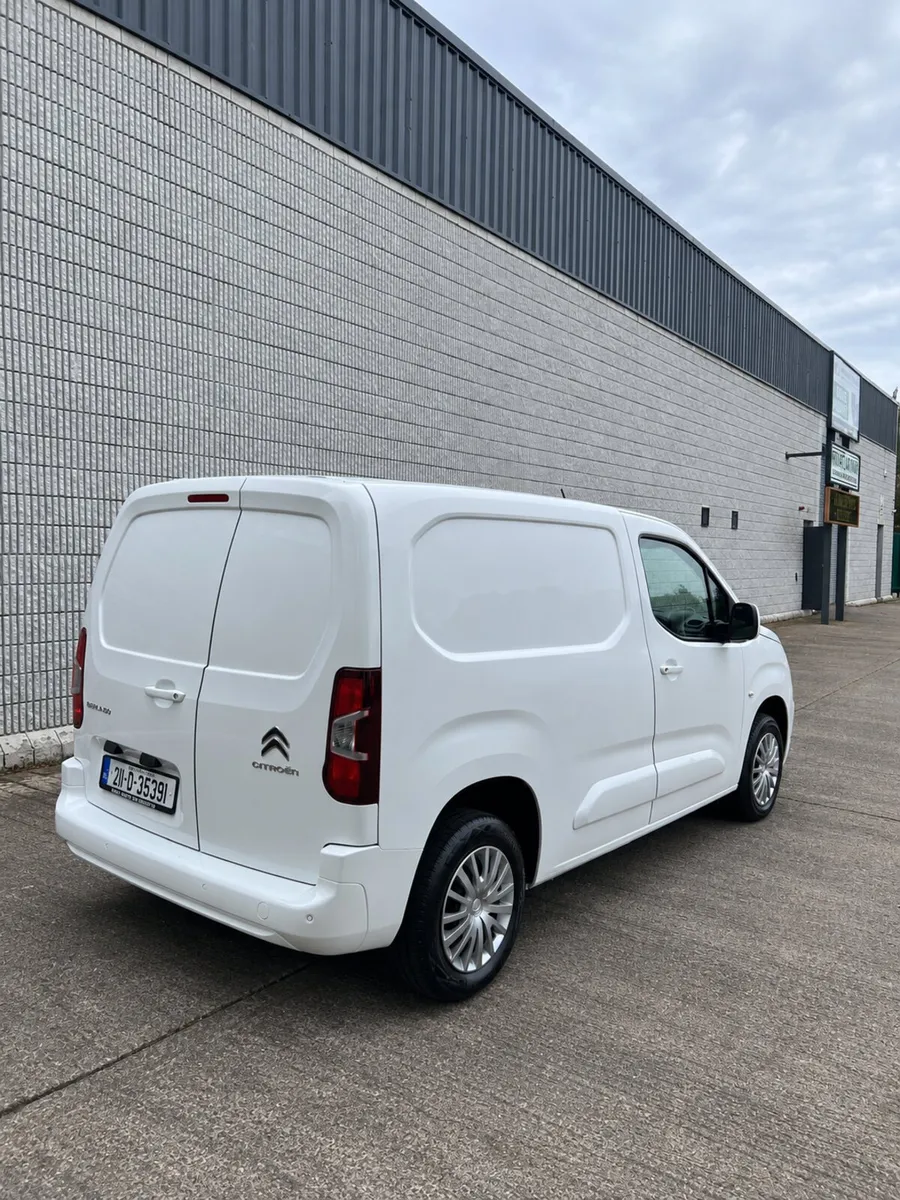 2021 Citroen Berlingo Enterprise Only 15,000km - Image 3