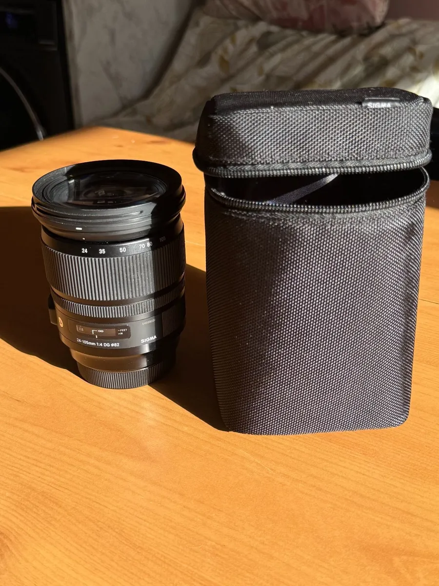 Canon EOS R7 + Sigma 24-105mm + Accessories - Image 2