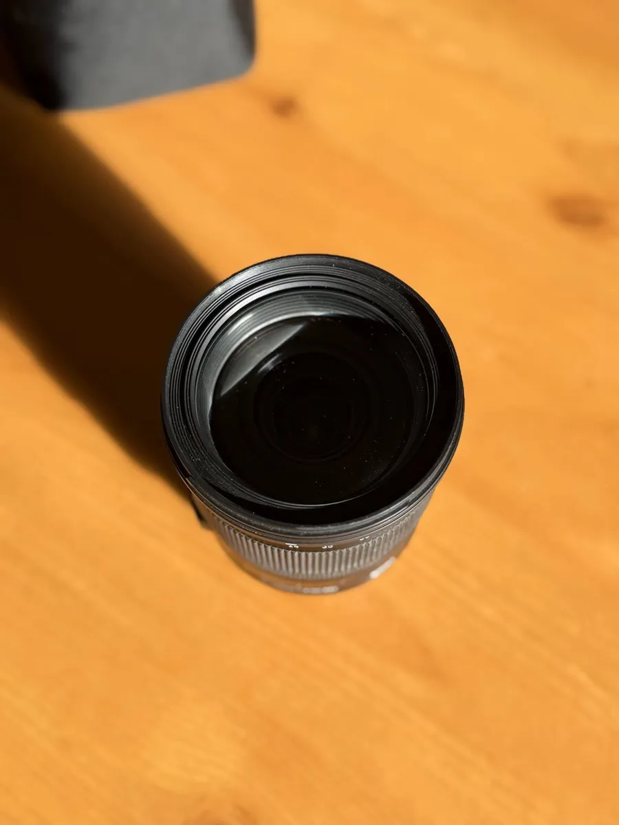Canon EOS R7 + Sigma 24-105mm + Accessories - Image 3