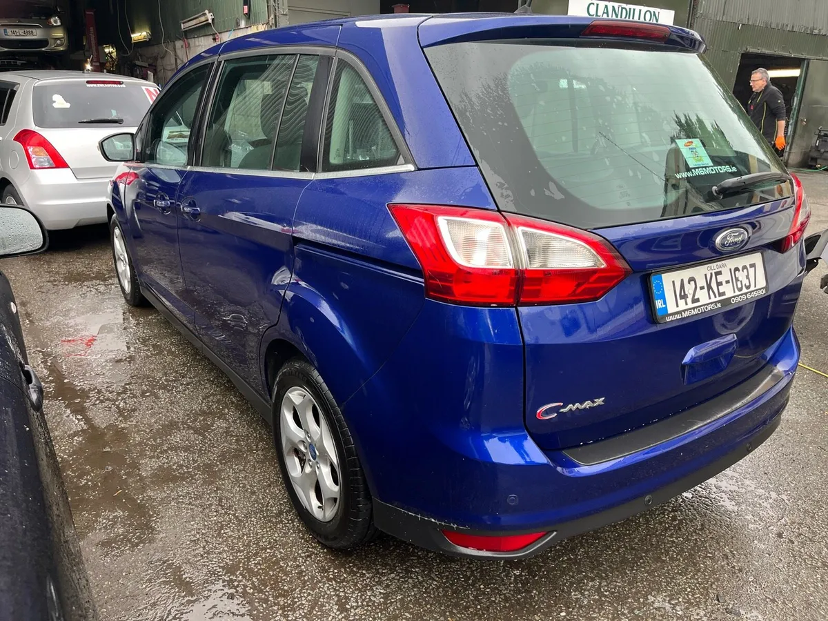 Ford grand Cmax - Image 4