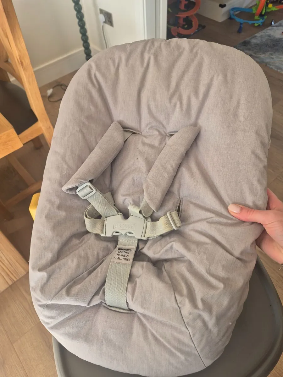 Baby/toddler high chair - Image 3