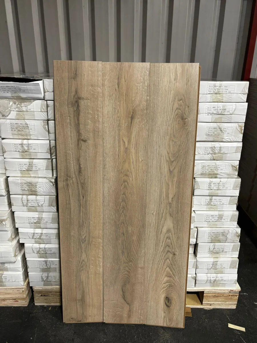 Free Delivery New Paris 8mm Laminated Flooring - Image 2