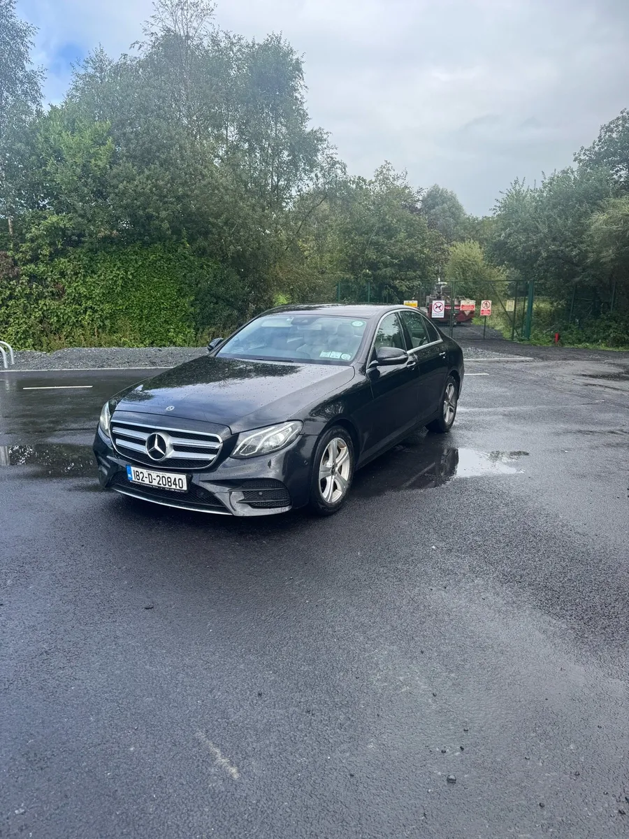 Mercedes E class - Image 2