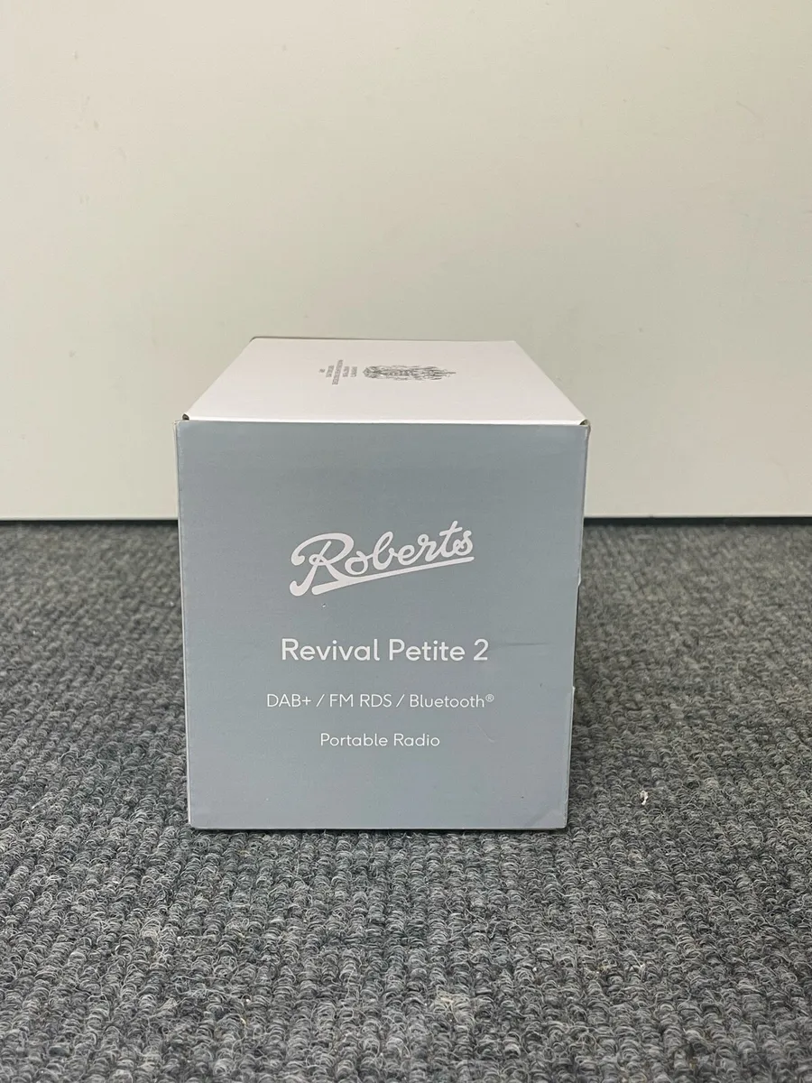 Roberts Portable Radio - Image 3