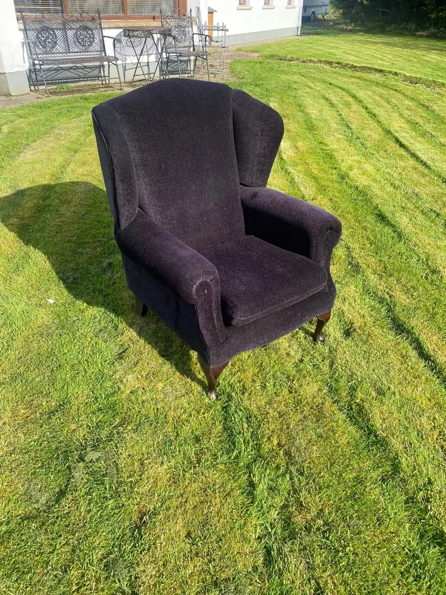 Queen Anne Comfy Wingback Chair - Image 1