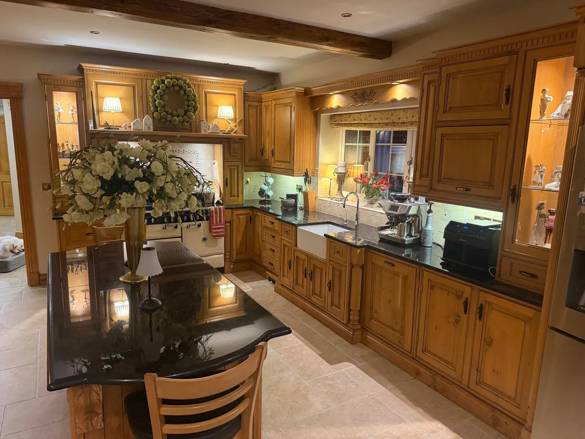 Kitchen - Image 1