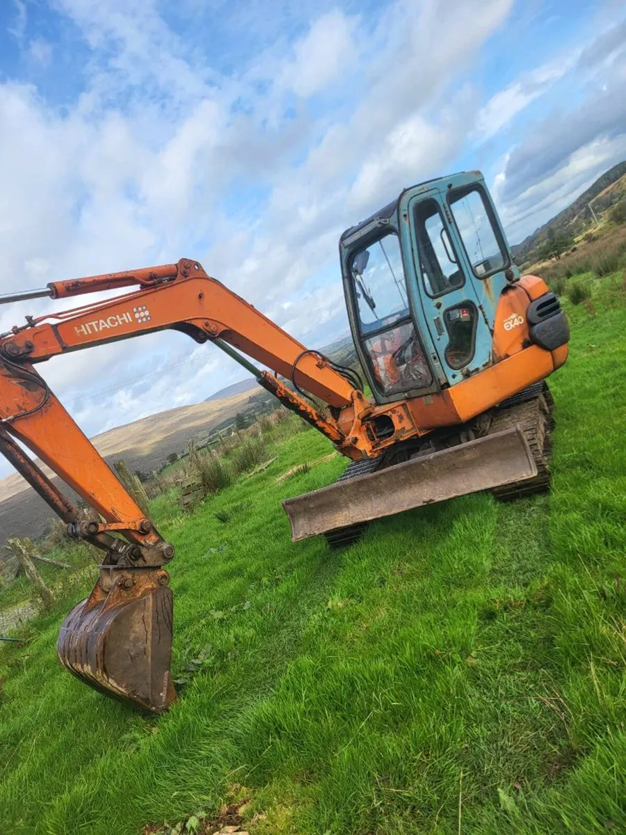 Hitachi ex40 ⁰ - Image 1
