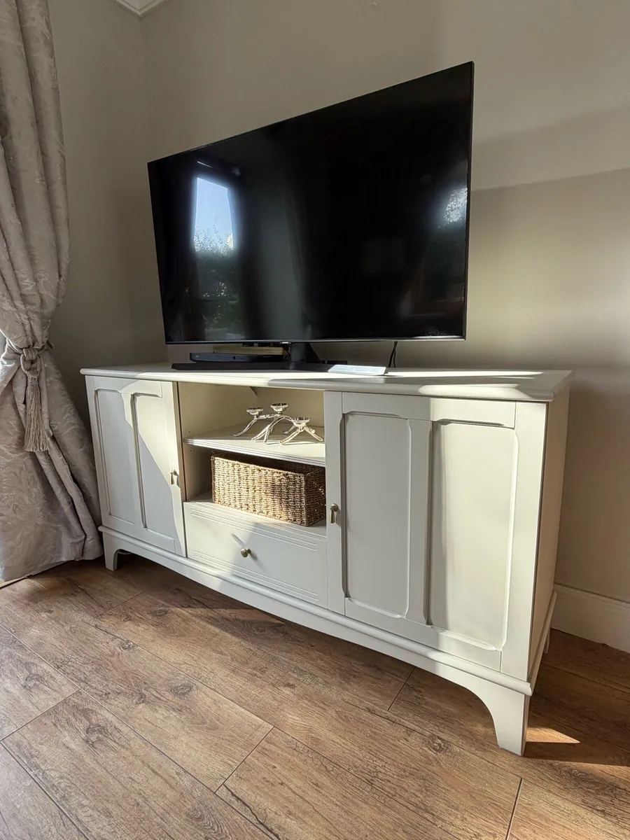Sideboard / tv table / unit - Image 4