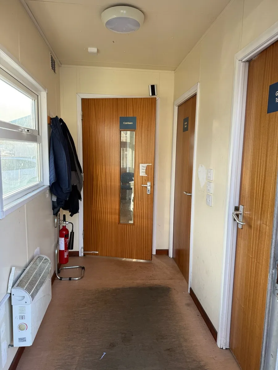 Cabin - Image 4