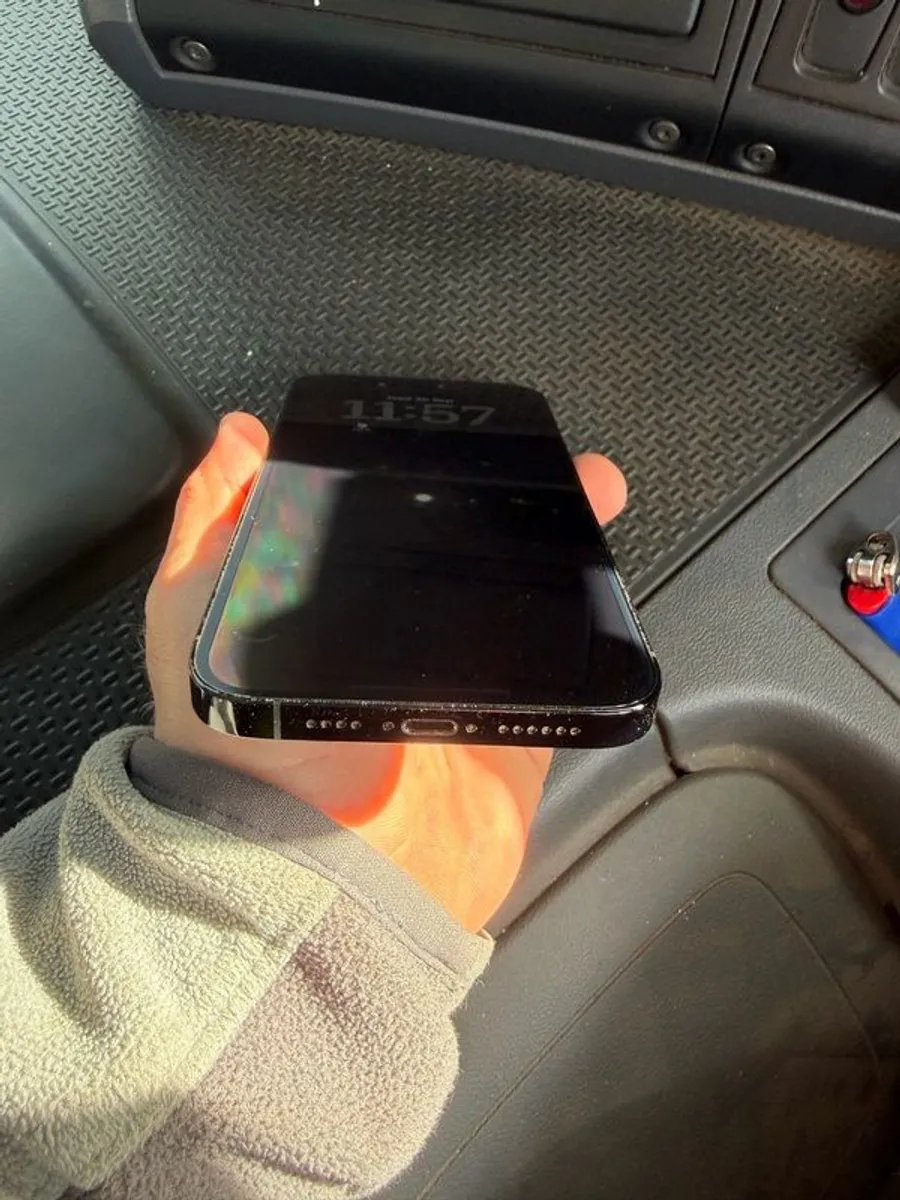 IPhone 14 Pro Max 256gb - Image 3