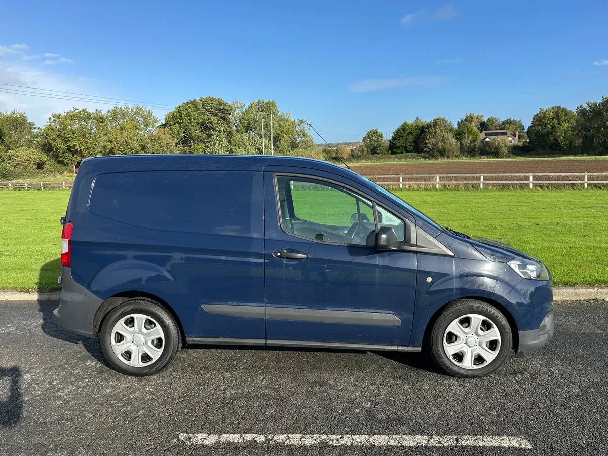 Ford Transit Courier 2020 DOE 02/27 - Image 3