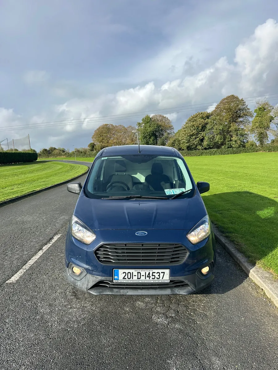 Ford Transit Courier 2020 DOE 02/27 - Image 2