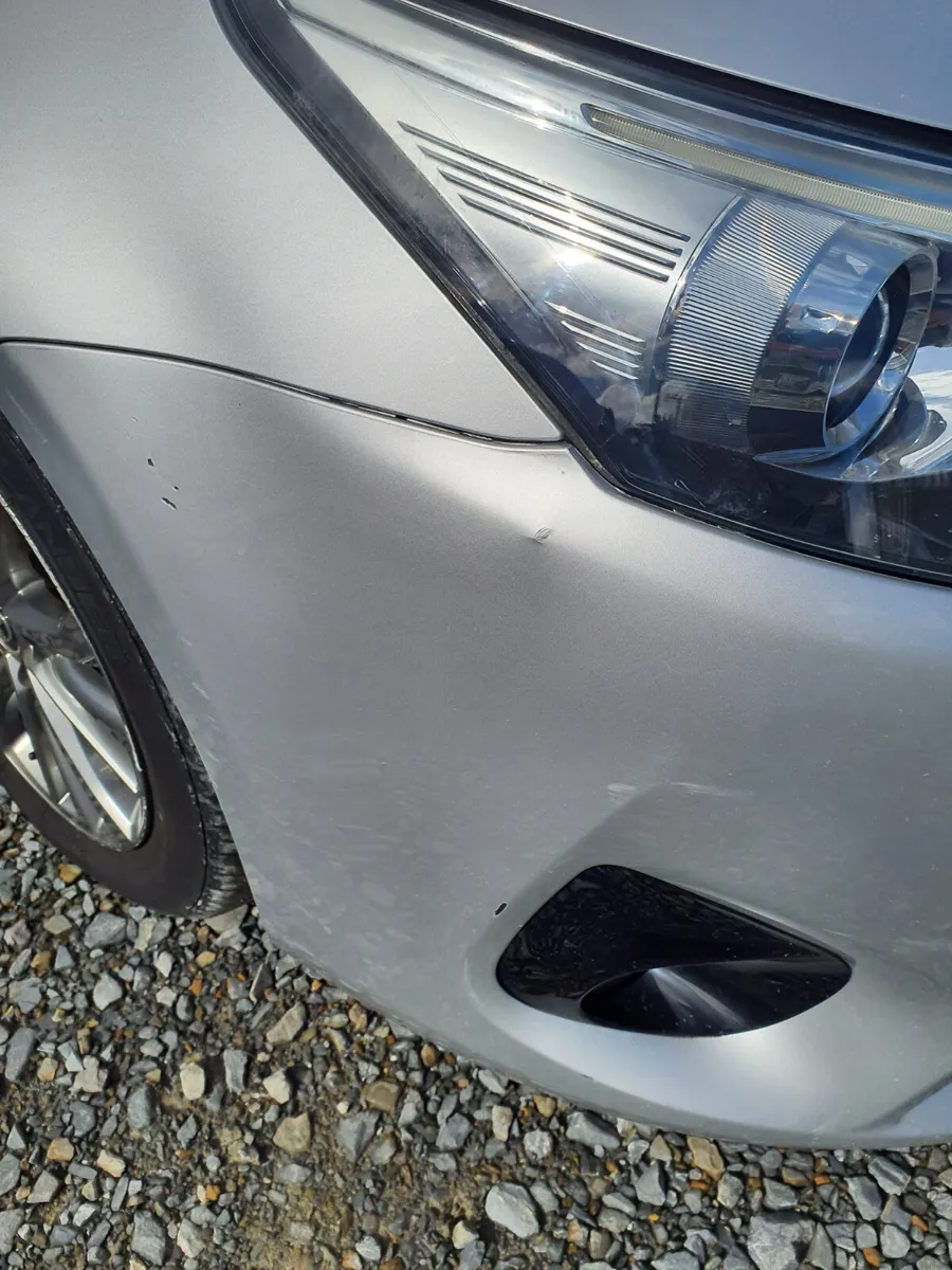 Toyota Avensis 2017 Diesel - Image 2