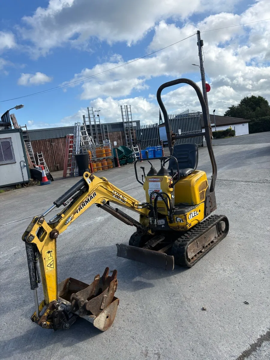 Yanmar Micro Digger - Image 1