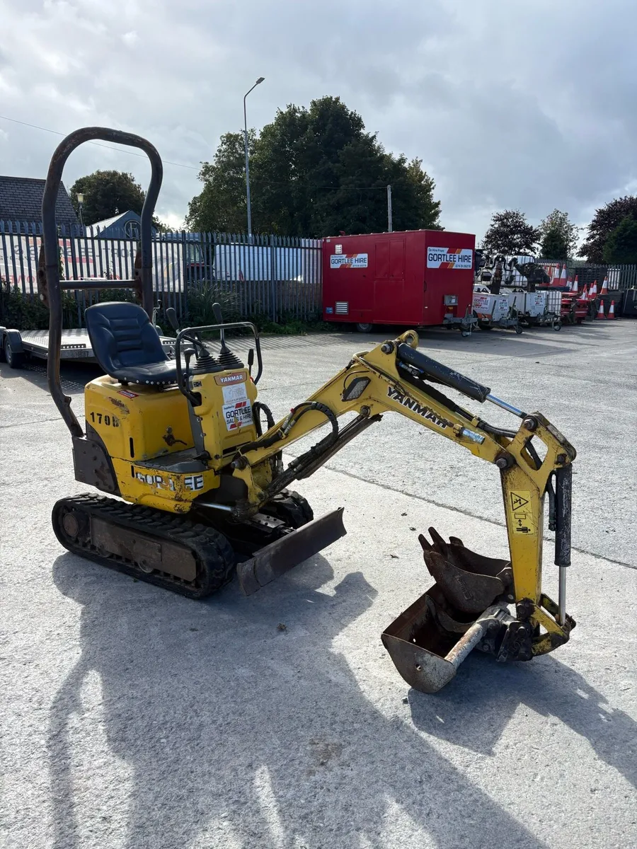 Yanmar Micro Digger - Image 4