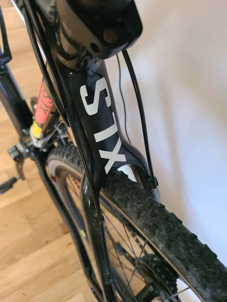 Full Carbon Cx Gravel Bike - Image 4