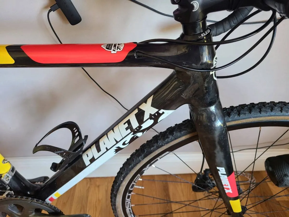 Full Carbon Cx Gravel Bike - Image 3
