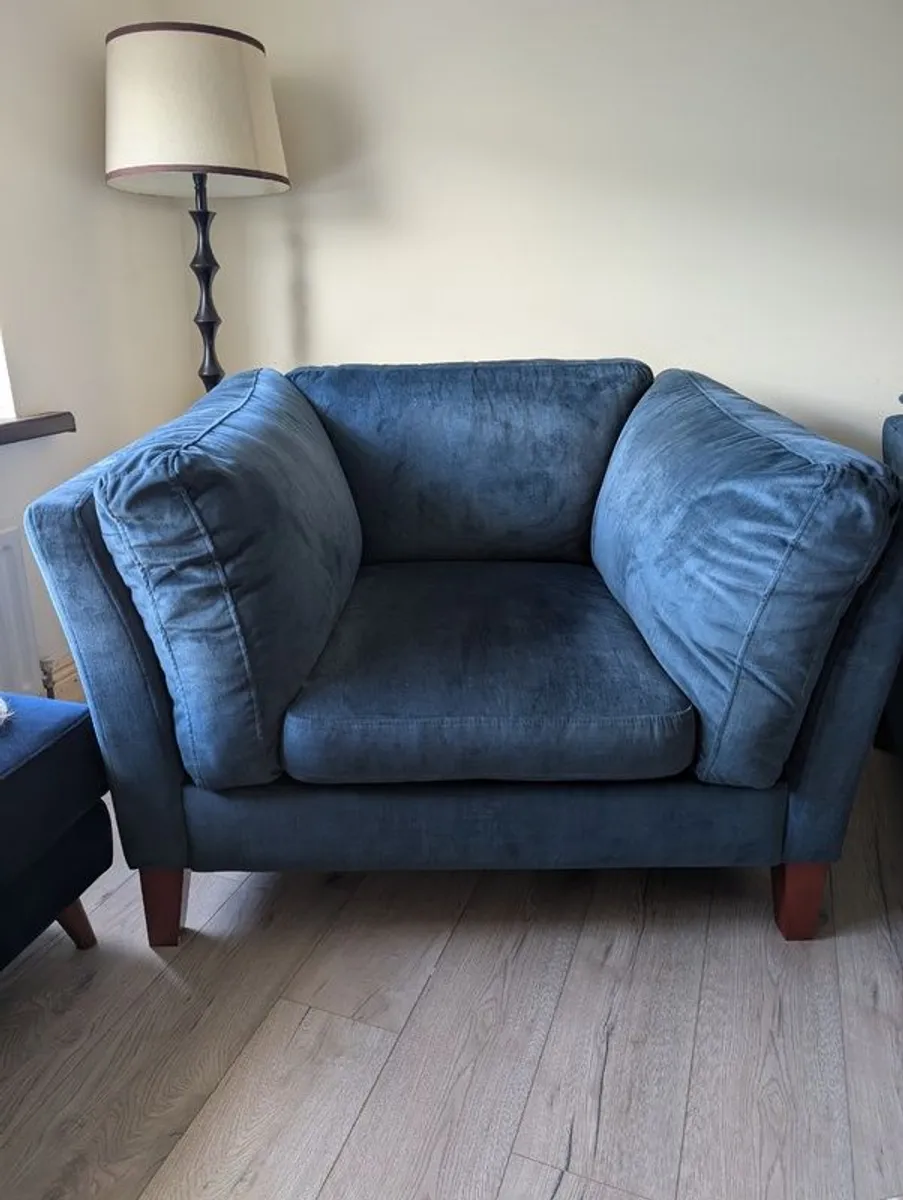 Sofa - Image 2