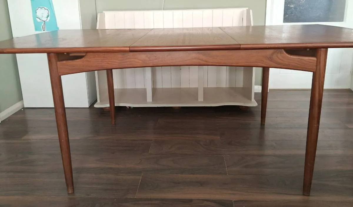 G-Plan Teak extending Dining table - Image 3