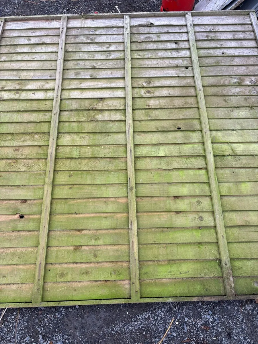Shiplap fencing
