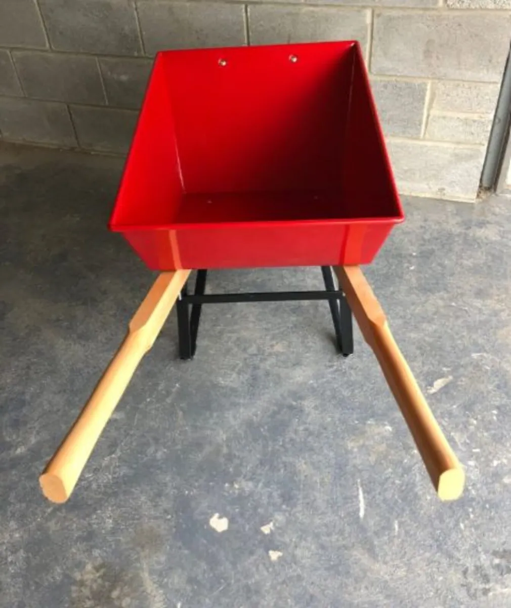 HEAVY-DUTY 100L WHEELBARROWS – CLEARANCE SALE! - Image 3