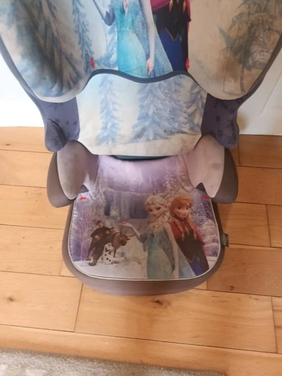 Car seat 💺 for  sale - Image 1