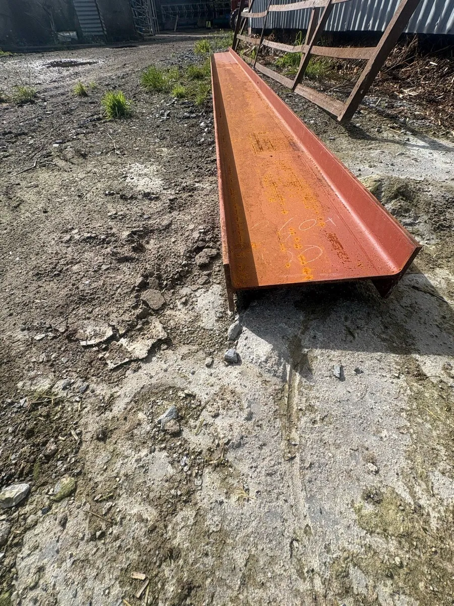 Steel Channel / Beam 4290 x 254 x 102mm - Image 3