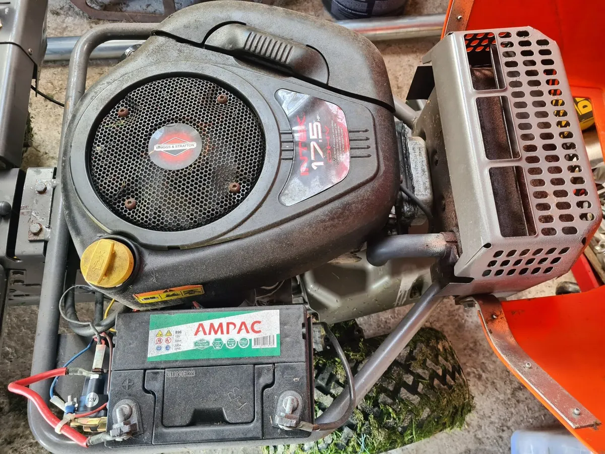 Garden Equipment - Husqvarna Rider 16 - Image 3