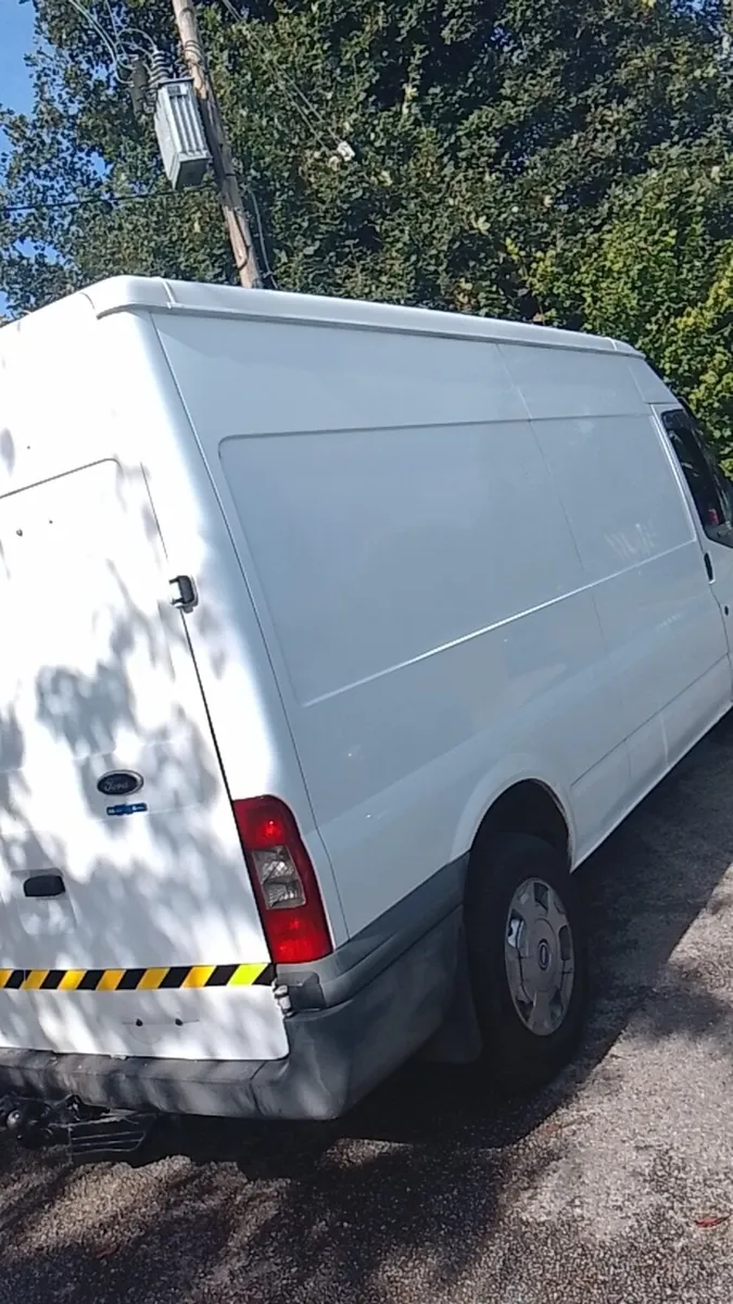 €3750 Ford transit 2.4 tdci 6speed tax and test - Image 2