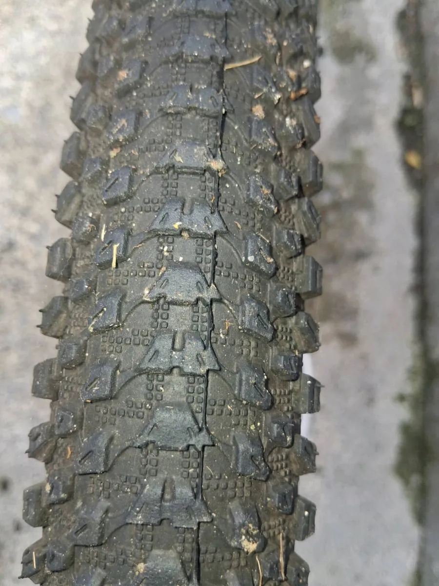 26" Huffy 18 speed mountain bike - Image 3