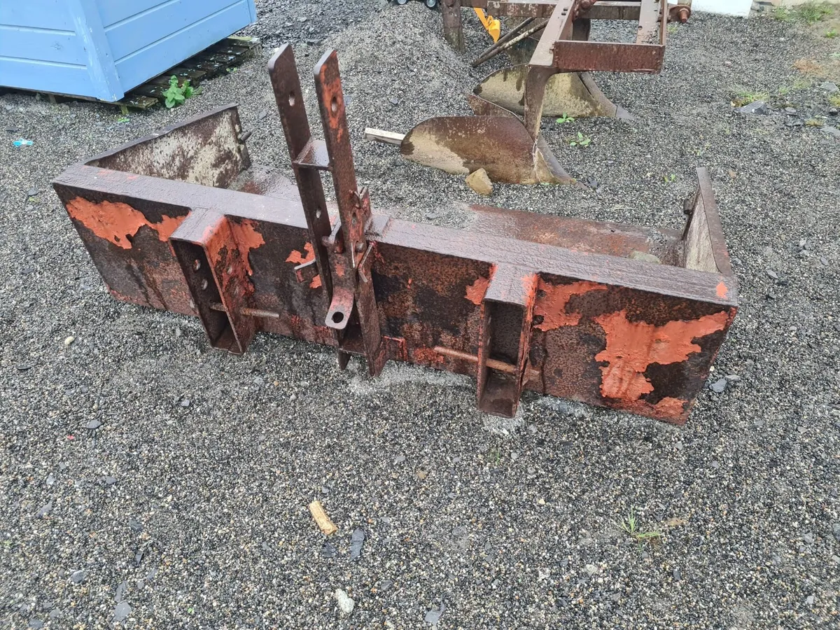 Garden Equipment - 5ft Linkbox - Image 2