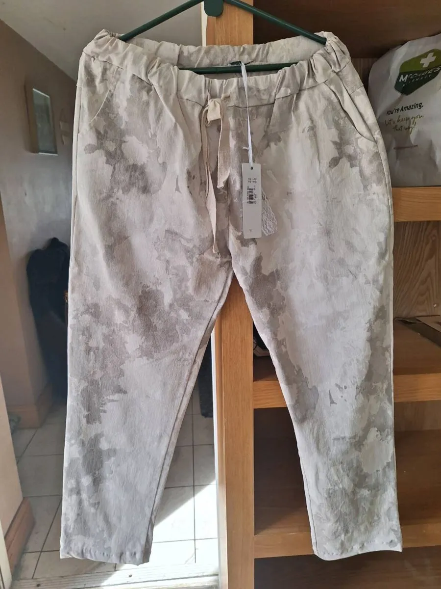 Diverse casual trousers 3XL - Image 1