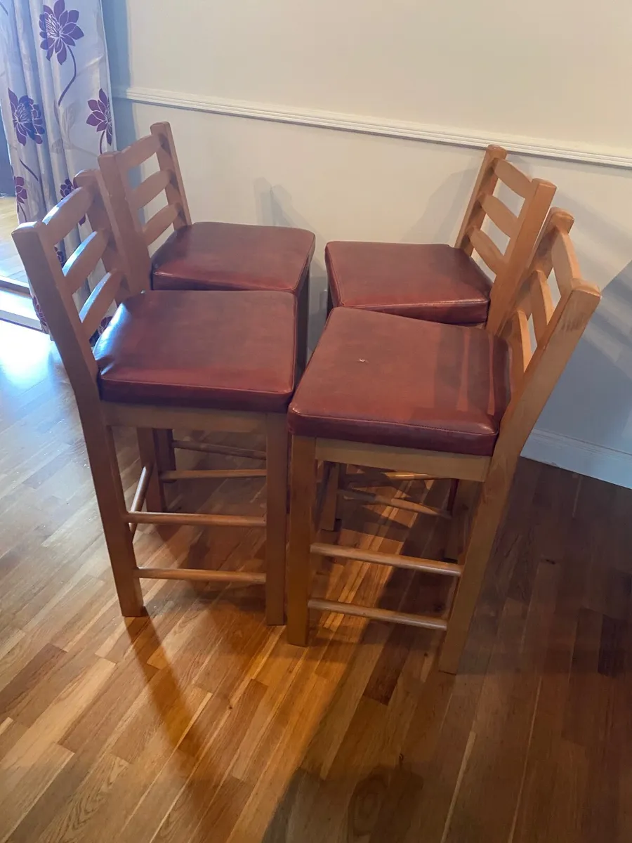 Kitchen counter stools - Image 1