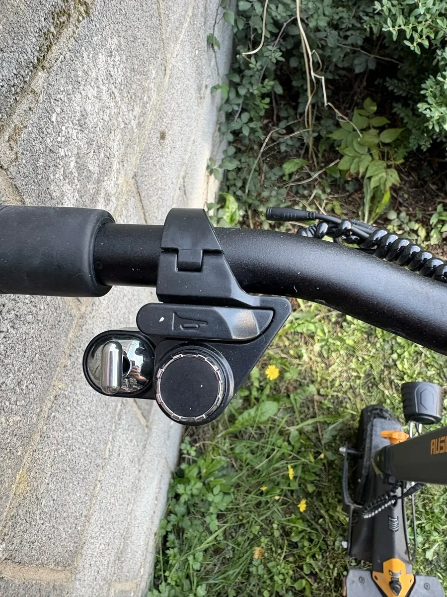 E scooter - Image 4