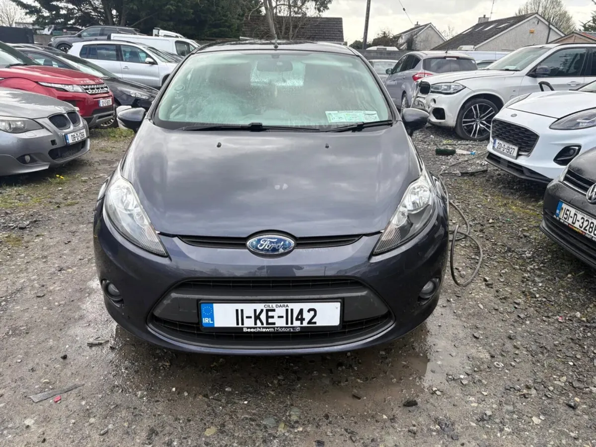2011 Ford Fiesta 1.25 Petrol driving - Image 1