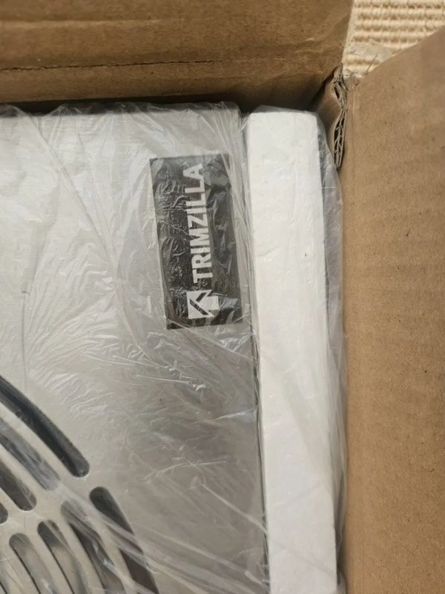 Trimzilla Quick Cut Leaf Trimmer 18" - Image 3