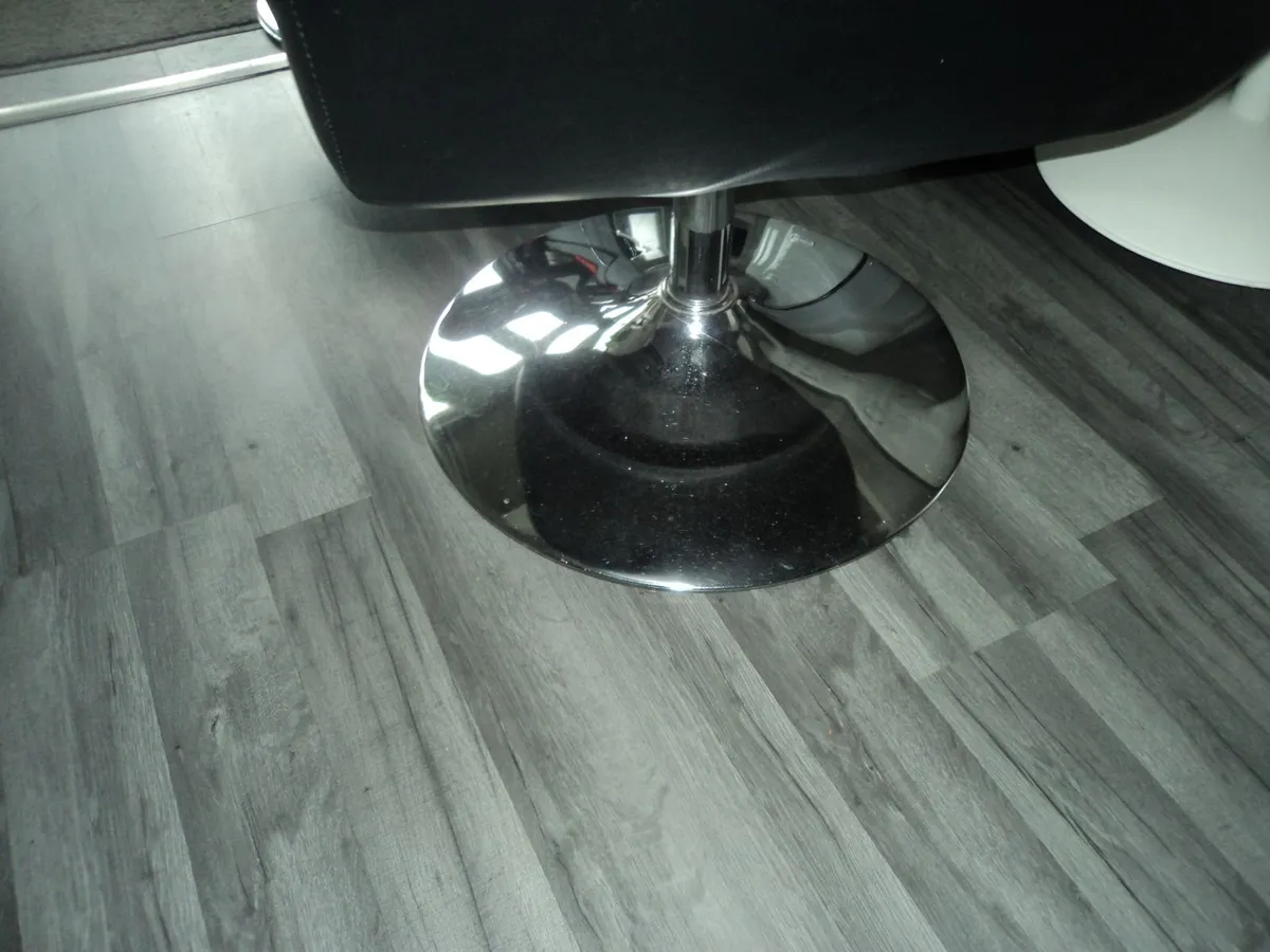 Small swivel chair with footstool - Image 2