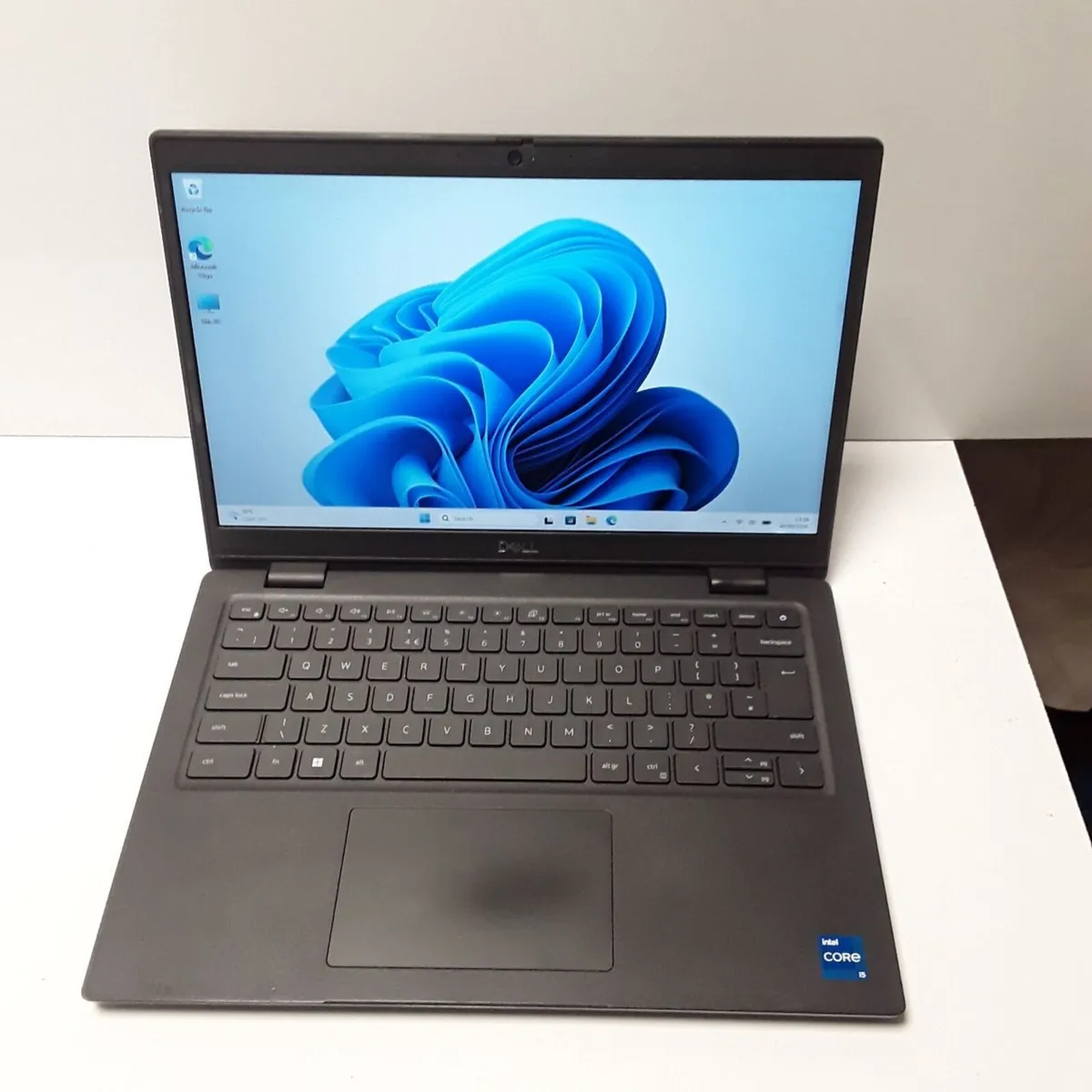 Dell Latitude 3420 | Intel Core i5-1135G7 | 16GB - Image 1