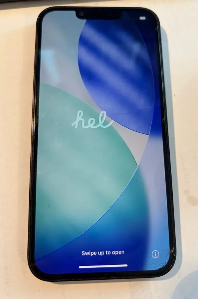 iPhone 13 - Image 1