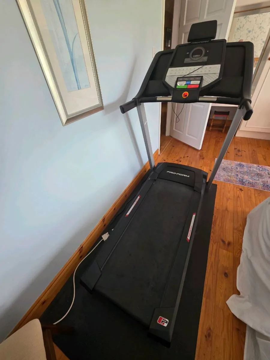 Pro-Form ifit treadmill - Image 3