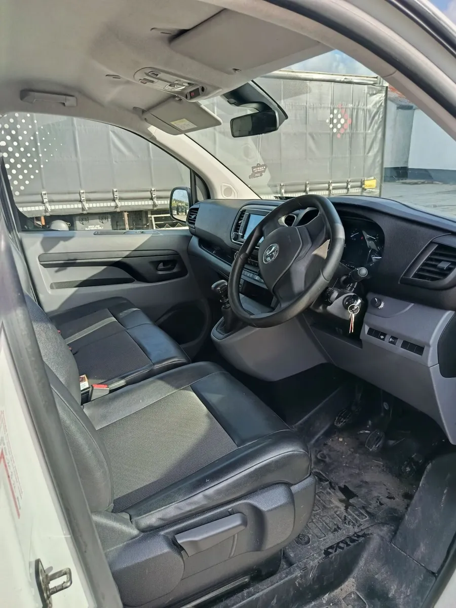Vauxhall Vivaro 2020 - Image 2
