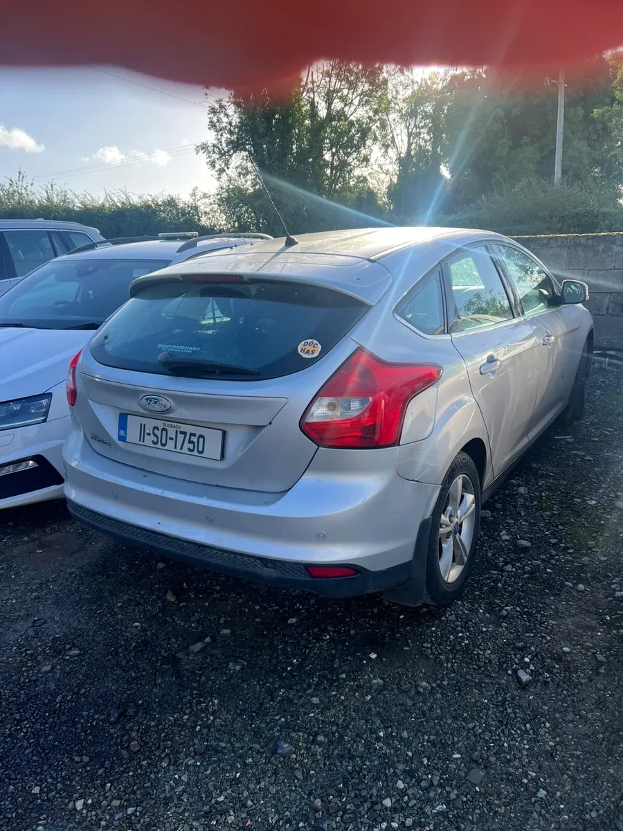 Ford Focus, selling for parts - Image 2
